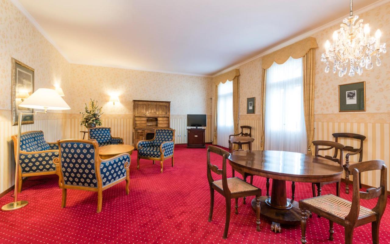 מאינינגן Hotel Saechsischer Hof מראה חיצוני תמונה